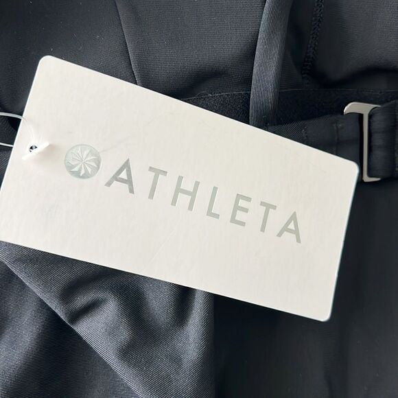 Athleta • Keyhole One Piece Swimsuit - Picture 5 of 7